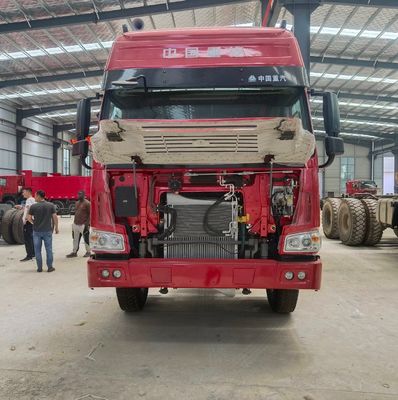 Τάξι βυτιοφόρου Sinotruk με υδραυλικό σύστημα διεύθυνσης και πιστοποίηση ελαστικών ISO