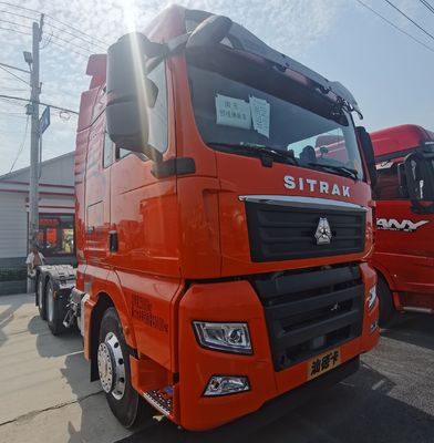 Καύσιμο- Τρακτέρ Sinotruck Χρησιμοποιούμενο φορτηγό για μεταφορά φορτίου 6.5x2.5x4m 400L δεξαμενή καυσίμου