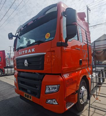 Αερομεταλλευτικό κάθισμα 480HP Sinotruck Χρησιμοποιούμενο φορτηγό για ρυμούλκηση ημιπροωθητήρα 6,5x2,5x4m
