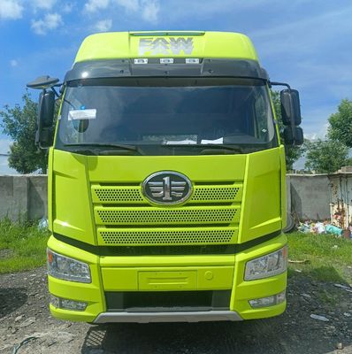 FAW Jiefang J6p420HP Ντίζελ 6X4 βαρύ ελκυστήρα φορτηγό για την προώθηση της έλξης ημιπροκαταλήπτη