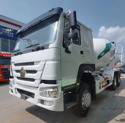 Υδραυλικό σύστημα διεύθυνσης 6x4 Sinotruk Chassis Συσκευή ανάμειξης σκυροδέματος για κατασκευές