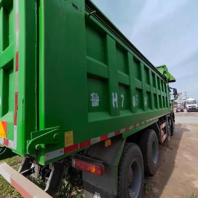 6X4 Sinotruk Dump Truck Τάξι βαρέος φορτίου από χάλυβα άνθρακα Θήκη κινητήρα 4-6L