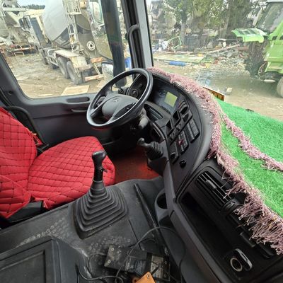 21-30t Προσαρμόσιμο σασί Sinotruk με βοηθητικό τιμόνι και ελαστικά