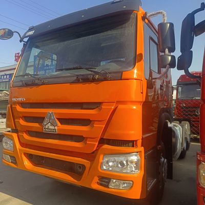 Χρησιμοποιημένο Sinotruk HOWO 6X4 Trailer Head Tractor Horse Tipper Truck Επιλογή αρχικής πληρωμής