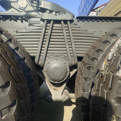 Χρησιμοποιημένο Sinotruk HOWO 6X4 Trailer Head Tractor Horse Tipper Truck Επιλογή αρχικής πληρωμής