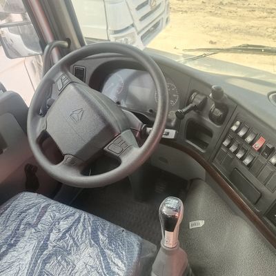 Πλήρης πληρωμή βαρέος 400HP HOWO ελκυστήρας ρυμουλκούμενο φορτηγό με χειροκίνητο σύστημα μετάδοσης
