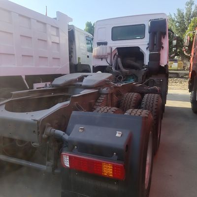 Πλήρης πληρωμή βαρέος 400HP HOWO ελκυστήρας ρυμουλκούμενο φορτηγό με χειροκίνητο σύστημα μετάδοσης