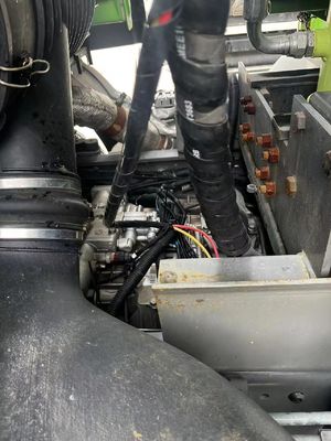 Χρησιμοποιούμενο 440 ίππους 8X4 φορτηγό με χωρητικότητα φορτίου 7,2 μέτρων και κλιματιστικό