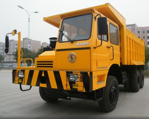 Προσαρμοσμένο 6×4 Επαναστατικό HOWO Hova 70t ορυχείο σκουπιδιών για τις απαιτήσεις των πελατών σας