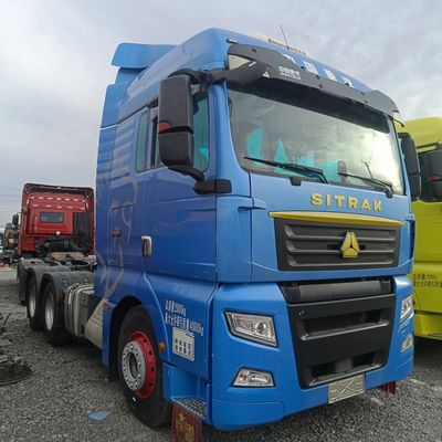 8×4 Zz4257n3247e1h 480HP CNG Semi-Trailer ρυμουλκούμενο με δεξαμενή καυσίμου 1000L και ≤5 καθίσματα