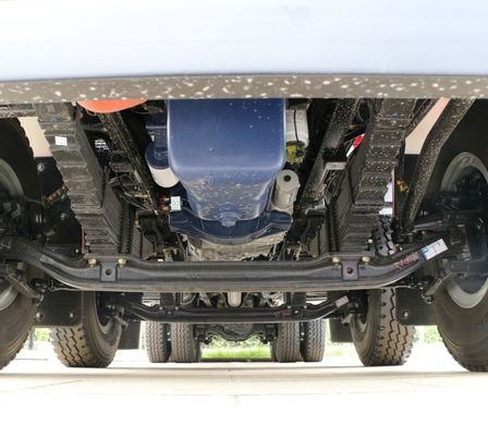 Shacman F3000 8X4 375HP Χρησιμοποιούμενο φορτηγό με 4-6L χωρητικότητα κινητήρα Μέτωπο ανύψωση στυλ