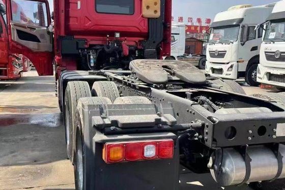 6 μήνες Υπηρεσία μετά την πώληση βαρύ φορτίο ελκυστήρα για την μεταφορά ημιπροσάρτη ZZ4257N3247E1H