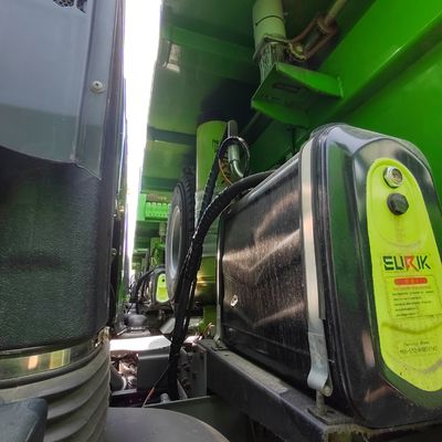 Προσαρμοσμένο βαρύ φορτηγό Euro 5 για τη μεταφορά μεταχειρισμένων αγαθών με ασφάλεια