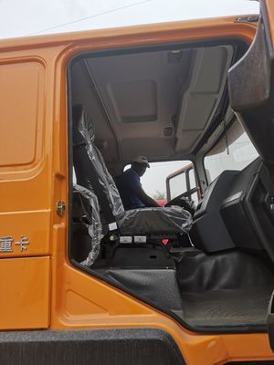30 τόνων 8X4 HOWO Shacman Χρησιμοποιούμενο φορτηγάκι 380HP 20cbm αυτόματο φορτηγάκι απορριμμάτων για την εξόρυξη