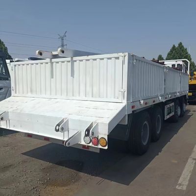 Ανθεκτικός HOWO 371 Τρακ για την κατασκευή 6.8x2.5x3.8m 30-ήμερη εγγύηση επιστροφής χρημάτων