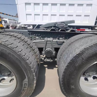 400HP κινητήρας ντίζελ βαρύ φορτηγό ρυμούλκησης με υδραυλικό τιμόνι και υποστήριξη ισχύος