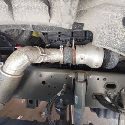 371HP 20cbm Euro3 Weichai Ντίζελ Τράκτερ Τελαχιστήρα Με υδραυλικό τιμόνι