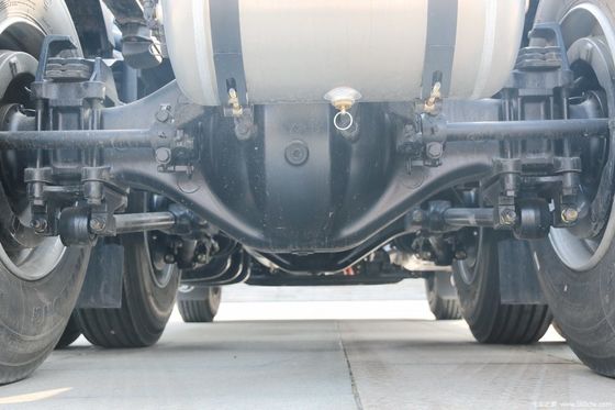 Σχεδιασμός ελαστικών Δορυφόρος 550HP βαρύ φορτίο ελκυστήρα ρυμουλκούμενο για ρυμούλκηση ρυμουλκούμενο φορτηγού χρησιμοποιείται