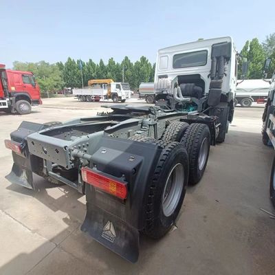 Προσαρμογή στην Αφρική Sinotruk HOWO 371HP 6X4 10 Wheeler Trailer Head Τρακτέρ