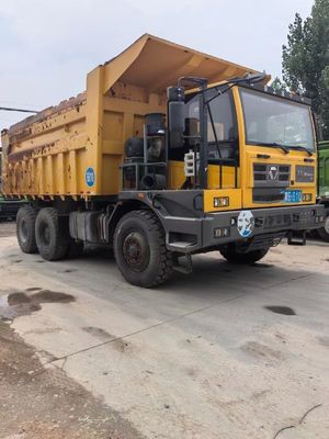 Sinotruck Rhd Δικαίωμα οδήγησης LHD 6X4 100t φορτώσιμο φορτηγό βυθόφορο φορτηγό βυθόφορο για ≤5 θέσεις