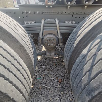 Μικροπροωθητήρα ρυμούλκησης με Shacman 6X4 βαρύ φορτίο ελκυστήρα και δεξαμενή καυσίμου 1000L