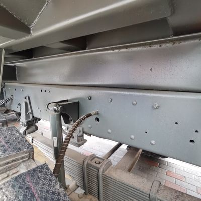 Σινότρικ Τσάσι 6X4 Τρακ με ελαστικά και υδραυλικό τιμόνι 351-450hp