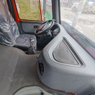 Σινότρικ Τσάσι 6X4 Τρακ με ελαστικά και υδραυλικό τιμόνι 351-450hp