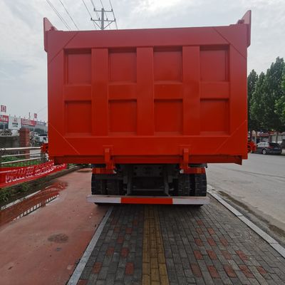 Σινότρικ Τσάσι 6X4 Τρακ με ελαστικά και υδραυλικό τιμόνι 351-450hp