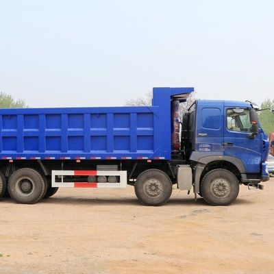 Μηχανή ελκυστήρα Sinotruk HOWO T7h με κάθισμα ανάρτησης αέρα 440HP και δεξαμενή καυσίμου 1000L
