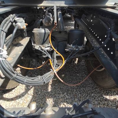 Τρακτικό φορτηγό Auman Sitrak 6X4 για κατασκευές και μεταφορές