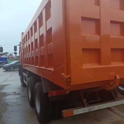 Με χειροκίνητο κιβώτιο Sinotruk HOWO 6X4 βαρύ φορτηγό με υδραυλικό σύστημα διεύθυνσης