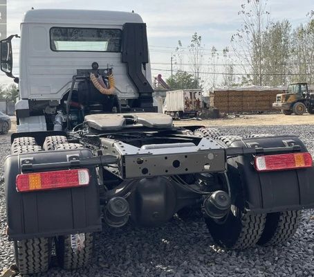 6 μηνών Shacman 400HP βαρύ φορτηγό τρακτέρ με εναέρια ανάρτηση και ≤5 καθίσματα