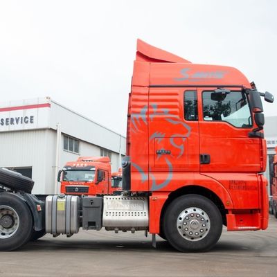 ISO πιστοποιημένο έλκημα Sitrak 6X4 με δεξαμενή καυσίμου και υδραυλικό βοηθητικό τιμόνι