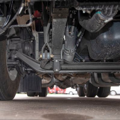 Υδραυλικό τιμόνι Sinotruck 6X4 Τρακτέρ για ρυμούλκηση ημιπροκατασκευής Τρακτέρ μεταφοράς μεταχειρισμένων οχημάτων