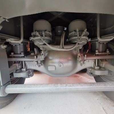 Μεταφορέας Sinotruck βαρύ φορτηγό 6X4 με χωρητικότητα φόρτωσης 30 τόνων και ελαστικά