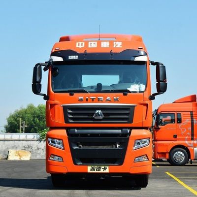 ZZ4257N3247E1H Σχεδιασμός ελαστικών χωρίς σωλήνες Sinotruck βαρύ φορτηγό τρακτέρ με δεξαμενή καυσίμου 1000L