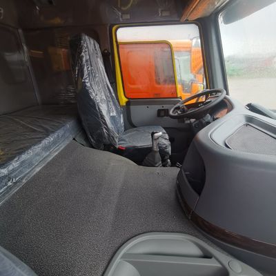 Χειροκίνητο κιβώτιο Sinotruk Τάξι 6X4 Βιομηχανικό φορτηγό απορριμμάτων για μετακινητή γης