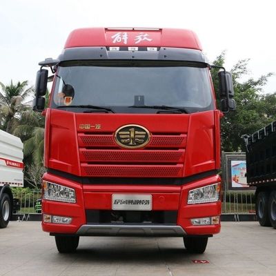 FAW Jiefang J6p βαρύ φορτηγό 6X4 καθαρό ηλεκτρικό ελκυστήρα ανταλλαγής με 12 χειροκίνητες ταχύτητες