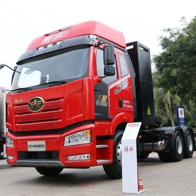 FAW Jiefang J6p βαρύ φορτηγό 6X4 καθαρό ηλεκτρικό ελκυστήρα ανταλλαγής με 12 χειροκίνητες ταχύτητες