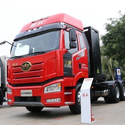 Ηλεκτρική εκτόξευση FAW Jiefang J6p 6X4 καθαρό ηλεκτρικό ελκυστήρα 12 ταχυτήτων χειροκίνητο κιβώτιο