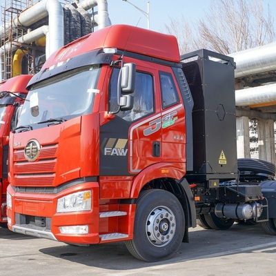 Ηλεκτρική εκτόξευση FAW Jiefang J6p 6X4 καθαρό ηλεκτρικό ελκυστήρα 12 ταχυτήτων χειροκίνητο κιβώτιο