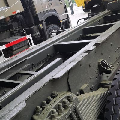 Βιομηχανικό Sinotruck Χρησιμοποιούμενο φορτηγό με υδραυλική διεύθυνση και χωρητικότητα φόρτωσης 30 τόνων