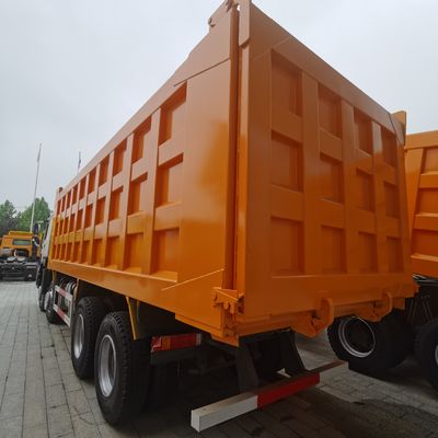 Ελκυστήρας βαρέων φορτίων Sinotruck με κάθισμα αέρος και κιβώτιο φορτίου άνθρακα