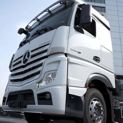 Ελκυστήρας Mercedes Actros 6X4 με εθνική συμμόρφωση VI και πρότυπο εκπομπών Euro 5
