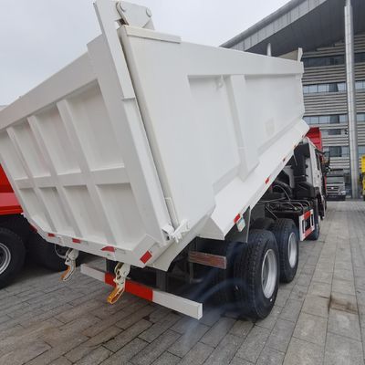 6 μήνες Υπηρεσία μετά την πώληση Sinotruk Τάξι Hovo 6X4 LHD βαρύ φορτηγό απορριμμάτων