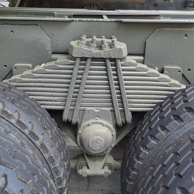 30-40 τόνων Sinotruk Chassis με χειροκίνητο κιβώτιο μεταφοράς Heavy Duty Dump Hauler για την εξορυκτική βιομηχανία
