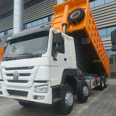 Στυλ ανύψωσης εμπρός Sinotruk Chassis Heavy Duty Dump Truck με υδραυλικό βοηθητικό τιμόνι
