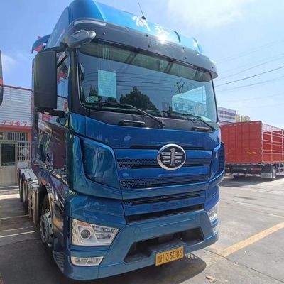 Jiefang J7 φορτηγό 6 μήνες Υπηρεσία μεταπώλησης Shacman 560HP βαρέα εξαρτήματα καθίσματα ≤5