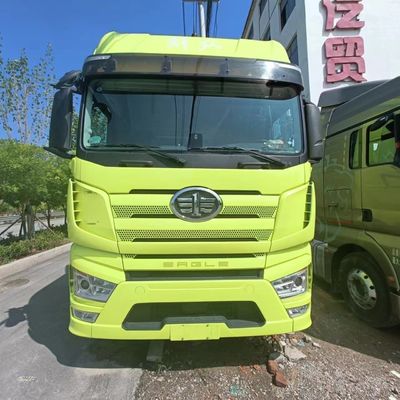 Jiefang J7 φορτηγό 6 μήνες Υπηρεσία μεταπώλησης Shacman 560HP βαρέα εξαρτήματα καθίσματα ≤5