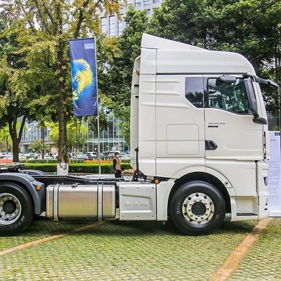 Το βαρύ φορτηγό της σειράς Tgx με 510 ίππους και αυτόματο κιβώτιο ταχυτήτων 6X4